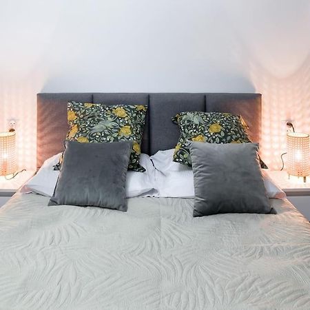 Charming Apartment In Calm And Central Area Krakow Dış mekan fotoğraf