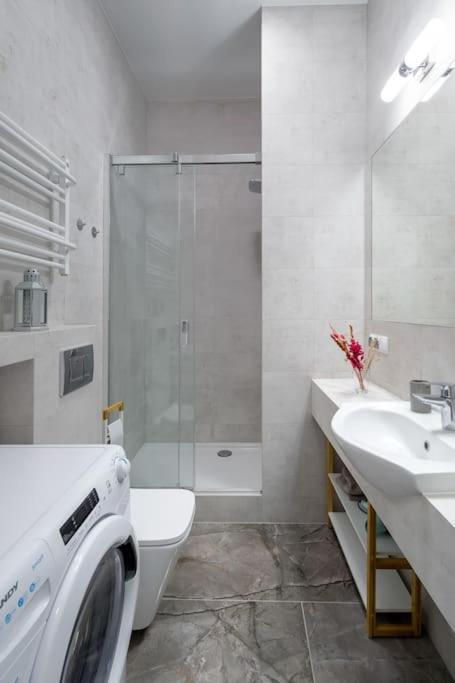 Charming Apartment In Calm And Central Area Krakow Dış mekan fotoğraf