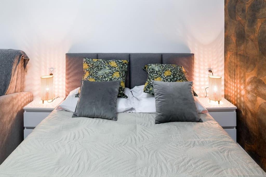 Charming Apartment In Calm And Central Area Krakow Dış mekan fotoğraf